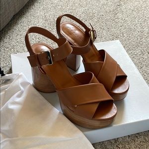 Never been worn Clergerie wedges
